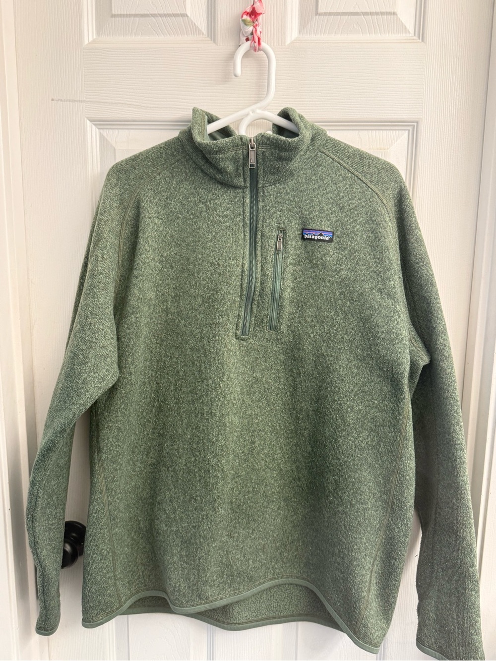 Patagonia Women’s Heathered Sage Green Quarter-Zip Fleece